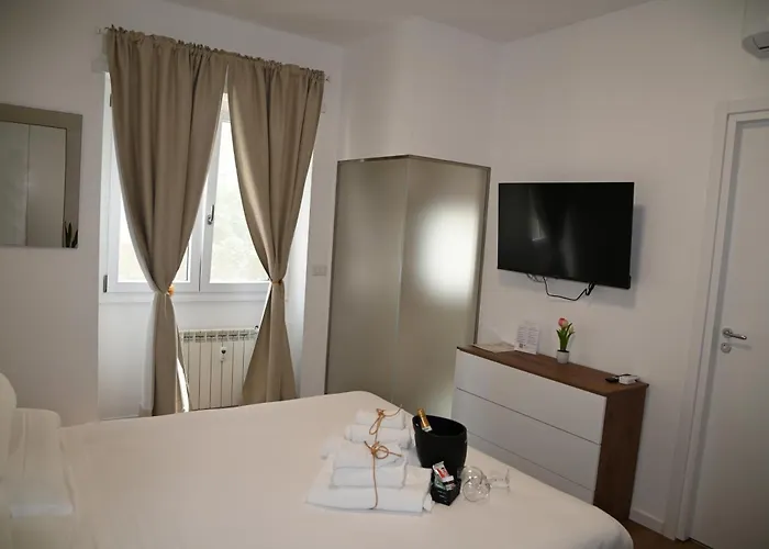 Guest house Eagle 4*